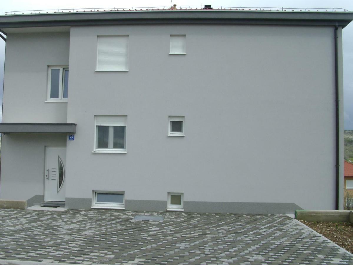 Apartman Nature Dugopolje Esterno foto