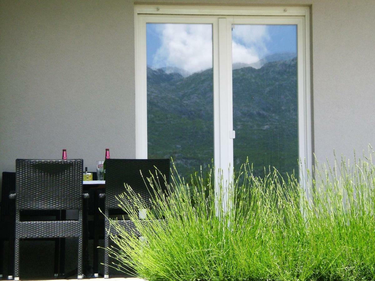 Apartman Nature Dugopolje Esterno foto